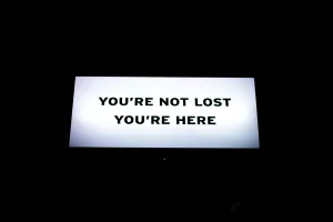 Picture of white rectangle with text - T Faix, https://unsplash.com/photos/eBkEJ9cH5b4