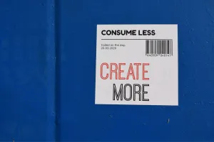 Picture of sign with text of different fonts and sizes - M Zaric, https://unsplash.com/photos/trJjdYTRuNw